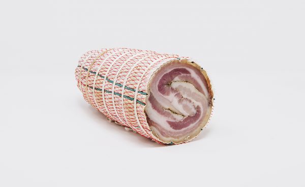 Pancetta enrollada sin piel