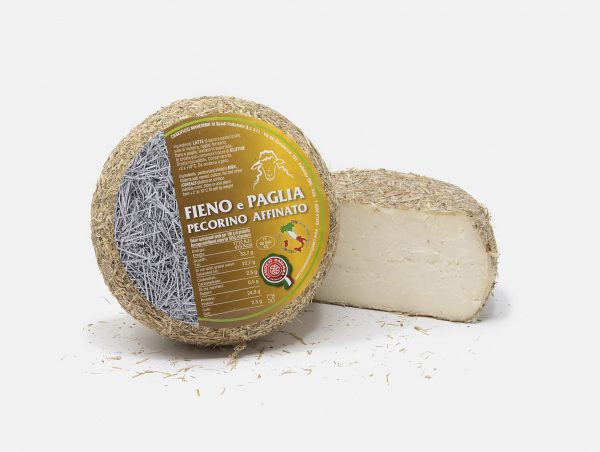 Pecorino(queso de oveja) Toscano curado en heno y paja